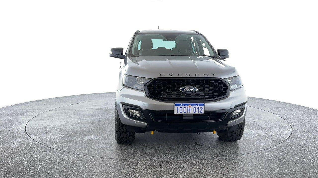 Ford Everest image 4